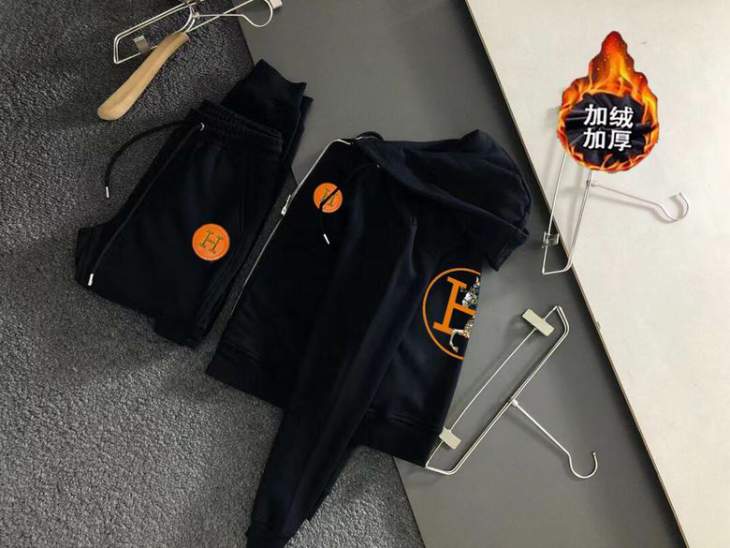 Picture of Hermes Sweater Suits _SKUHermesM-4XLkdtn7340446